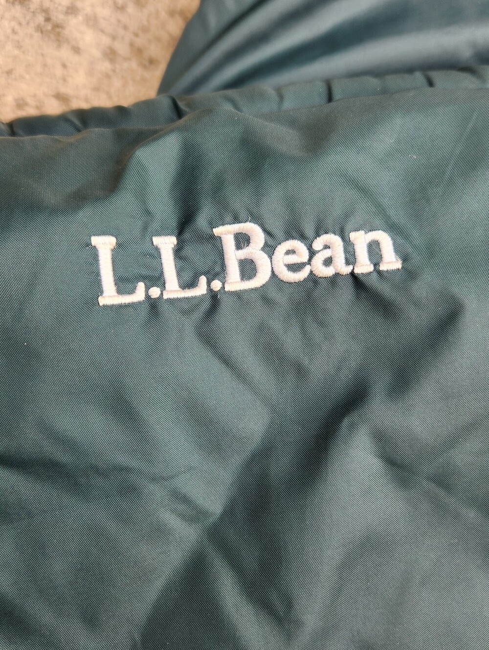 Adult LL BEAN 40° Teal Puffer Sleeping Bag - Picture 3 of 15